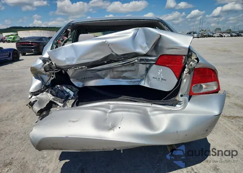 2009 Honda Civic Lx z USA, uszkodzony, nr VIN 19XFA16599E038279